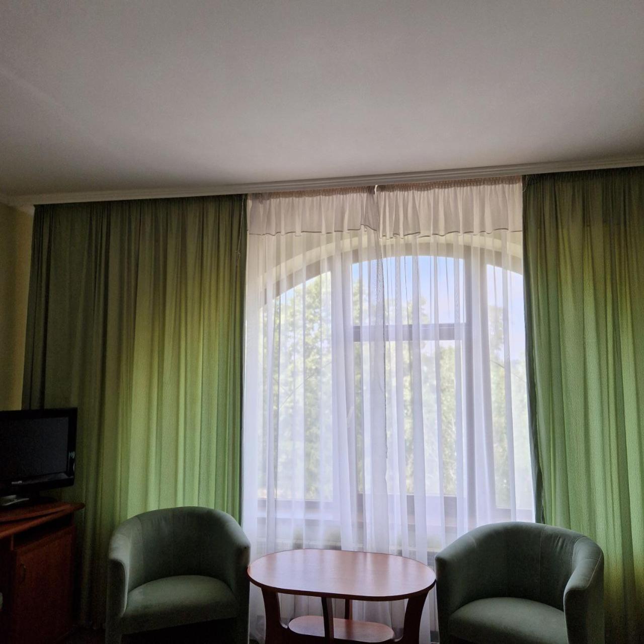 Hotel Helikon Yanoshi Zewnętrze zdjęcie