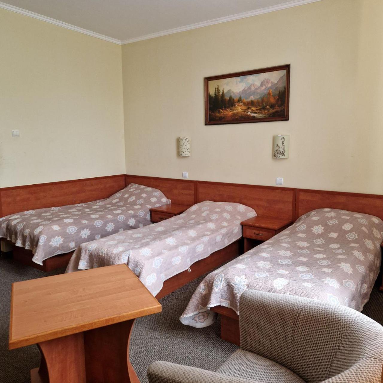 Hotel Helikon Yanoshi Zewnętrze zdjęcie